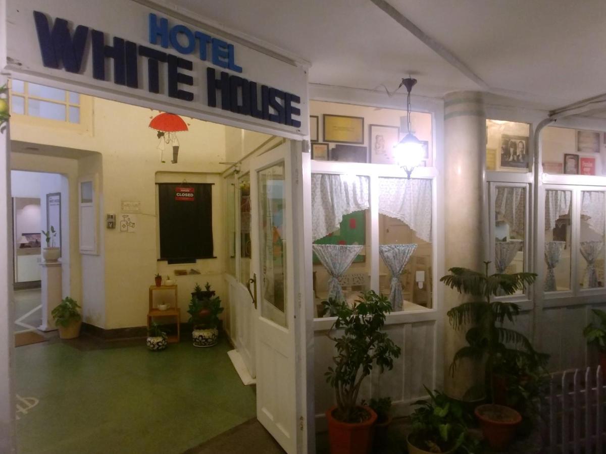 דהראדון Hotel White House מראה חיצוני תמונה