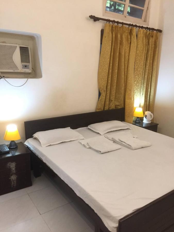 דהראדון Hotel White House מראה חיצוני תמונה